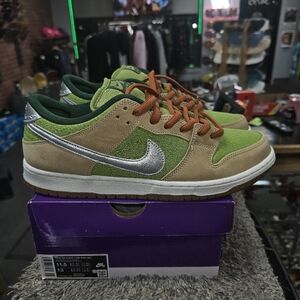 Nike Sb Dunk Low Escargot